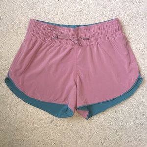 lululemon reversible athletic shorts - size 4